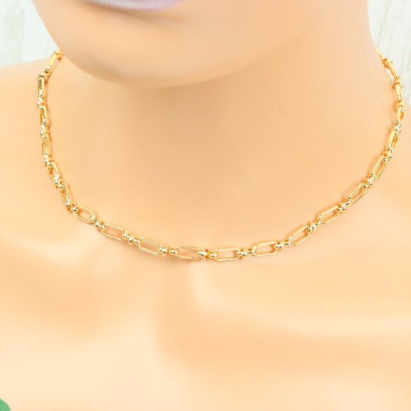 "Minimalist & Elegant Necklace Chain – Perfect for Women & Girls | UNVRC1579 - Picture 2 of 10